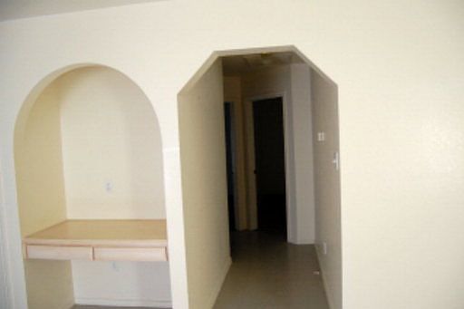 3rd image of 1002 Lexington Cir APT 3