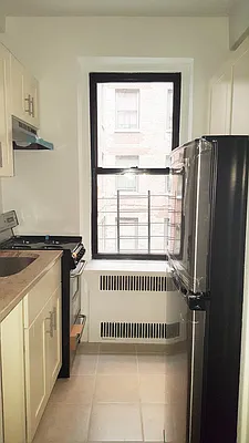 Rented by Luxor Homes & Investment Realty | media 12