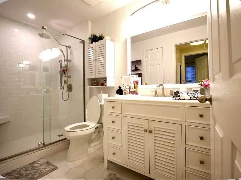533 NE 3rd Ave #121 — Photo 9