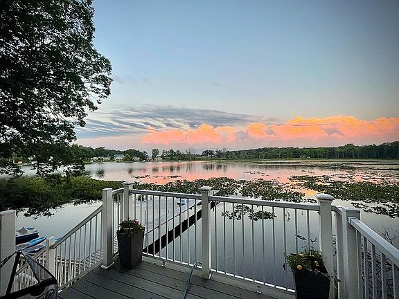 2nd image of 25823 Shore Dr