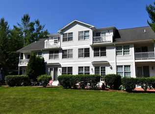 13354 Stover Rd APT 6, Charlevoix, MI 49720