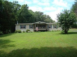 11695 Cookeville Boat Dock Rd, Baxter, TN 38544