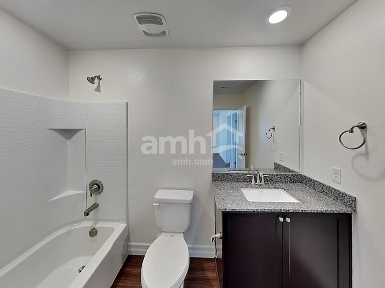 5804 Petronius St — Photo 13