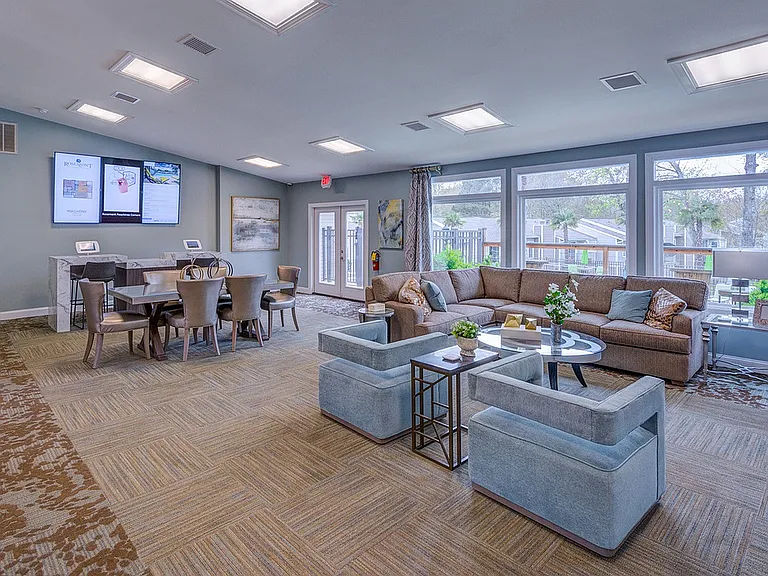 Leasing Office