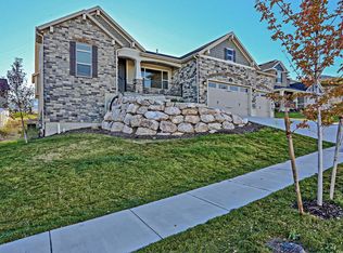754 E Windsong Ln, North Salt Lake, UT 84054