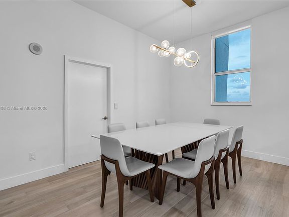 5th image of 31 SE 5th St #4315