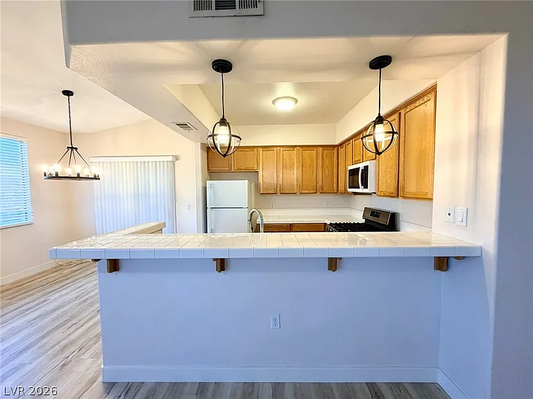9901 Trailwood Dr #2004 — Photo 12