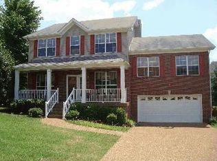 106 W Harbor Ct, Hendersonville, TN 37075