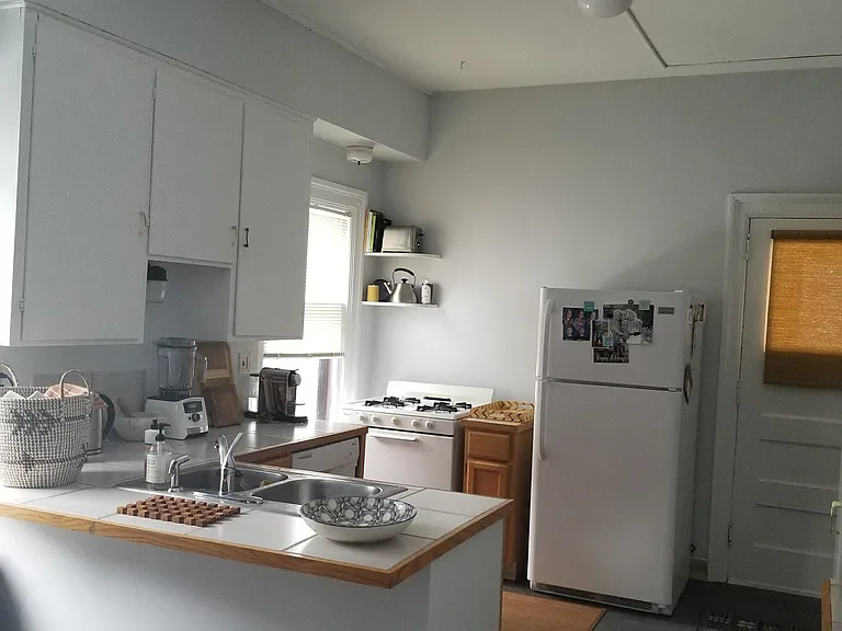 317 Fulton St E #1 — Photo 6