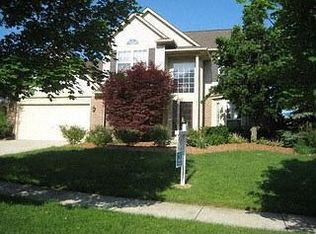 4977 Foothills Dr, Commerce Twp, MI