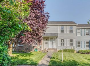 16 Warren Cmn, Cockeysville, MD 21030