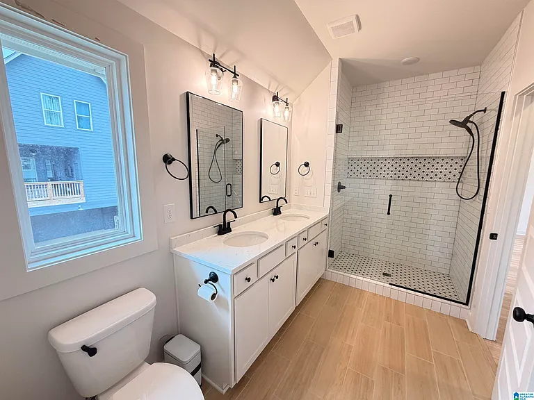 4739 Silas Ave — Photo 11