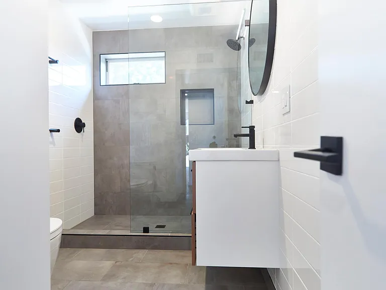 321 Rose Ave #1 — Photo 17