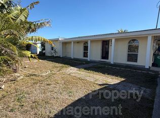 220 Mentel Ter, Pt Charlotte, FL 33952