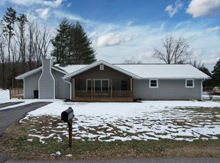 106 County Road 137, Riceville, TN 37370