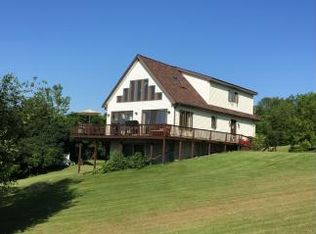 1378 Cloverleaf Rd, Locke, NY 13092