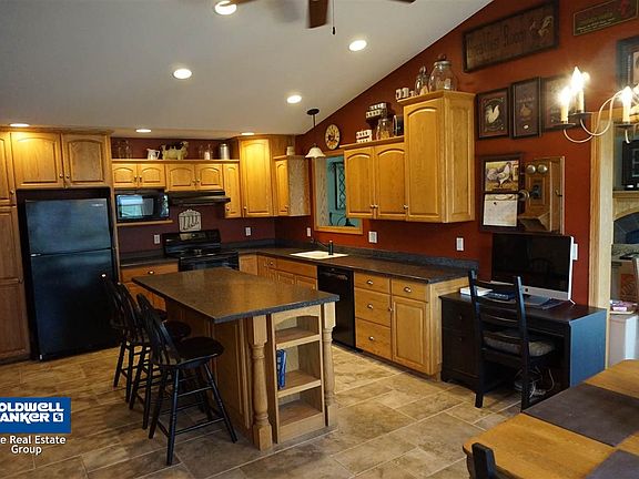 Spacious Kitchen