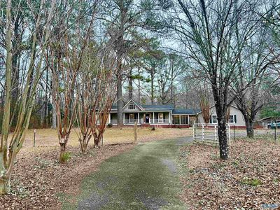 472 E Lacon Rd, Falkville, AL, 35622