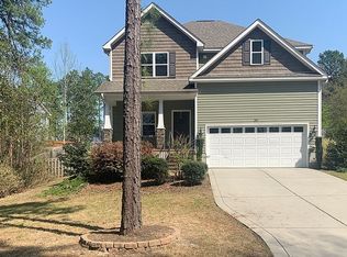 80 Lake View Dr E, Pinehurst, NC 28374