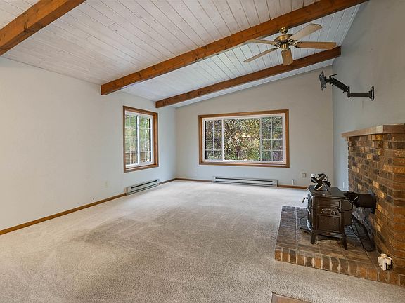 4th image of 5665 Hagberg Rd
