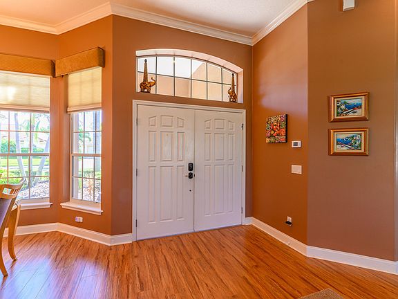 4th image of 144 Island View Dr