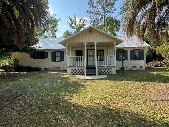 7452 W Franklin St, Glen Saint Mary, FL 32040