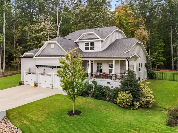 2301 Sterling Crest Dr, Wake Forest, NC 27587