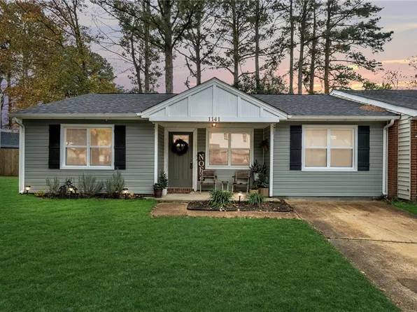 1141 Woodcock Ln, Virginia Beach, VA 23454