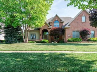 8740 N Stone Mill Rd, Sylvania, OH 43560