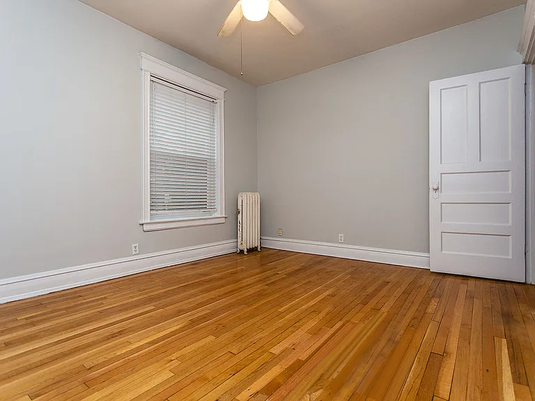 923 W Sheridan Rd #1 — Photo 15