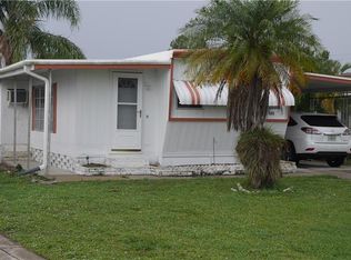 523 Monte Carlo Ln, Naples, FL 34112