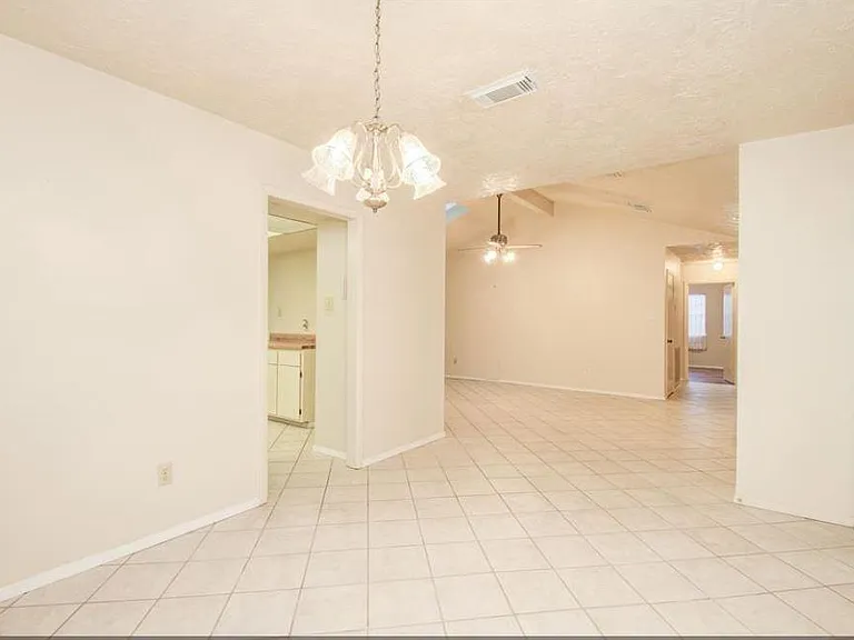 8206 Westbank Ave — Photo 17
