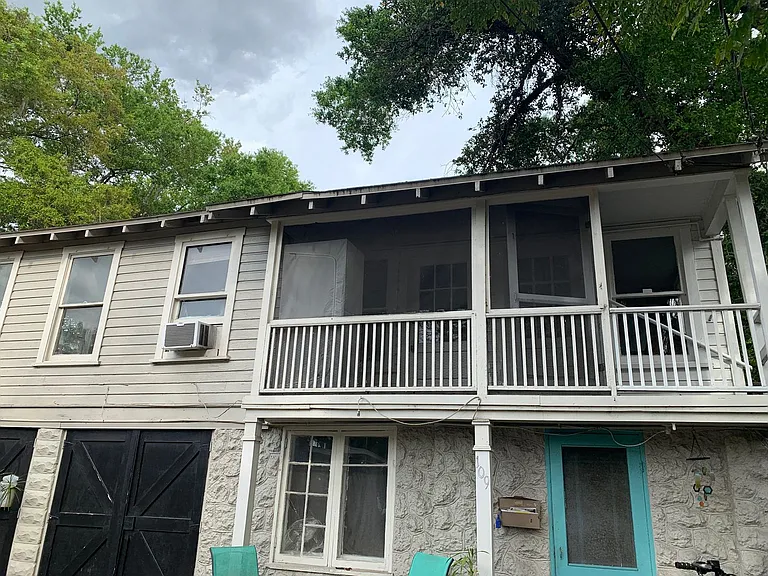 109 James Ave #B — Photo 8