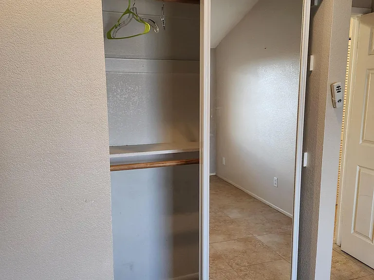 7550 N 12th St #226 — Photo 22