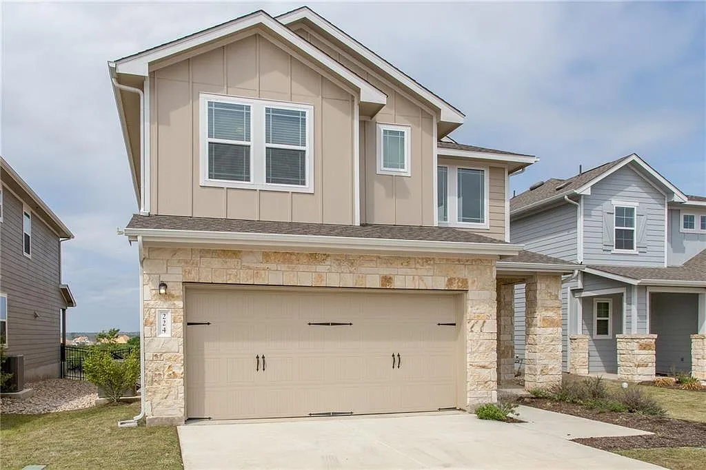4 bed, 3.0 bath, 2508 sqft, $2,195 — Photo 2