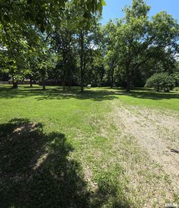 4412 NE Scenic Dr, Peoria, IL, 61615