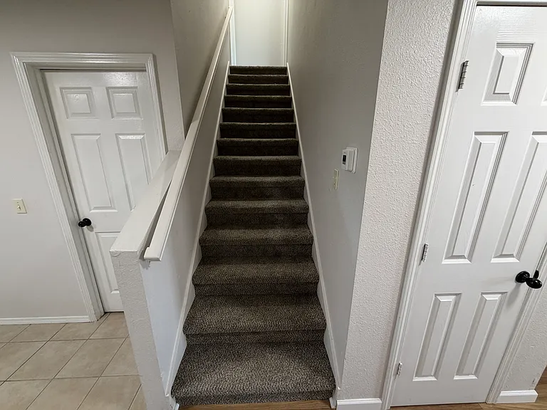 3405 SW Victoria Pl #1 — Photo 10