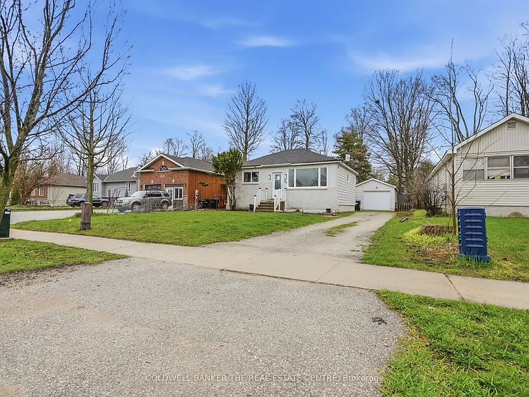 749 Innisfil Beach Rd — Photo 2