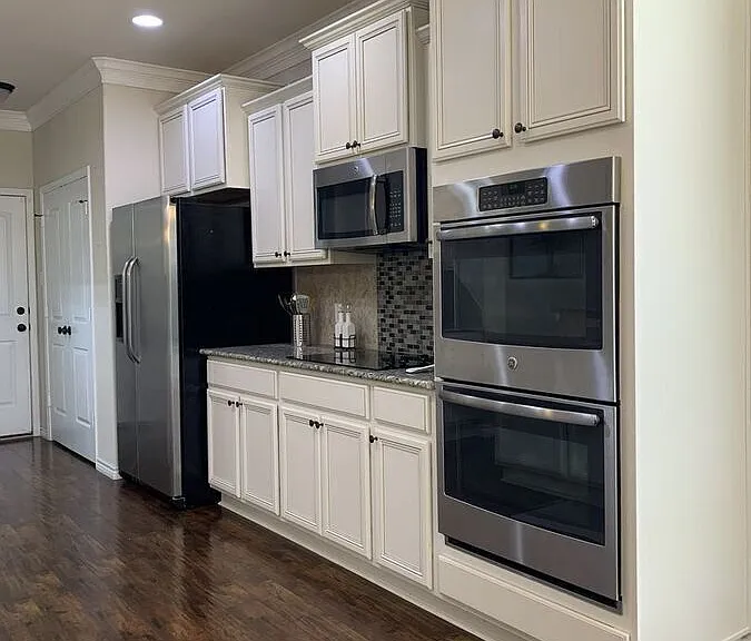 3242 Valentino Dr — Photo 22