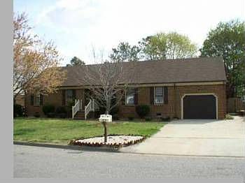 1st image of 709 Gladesdale Dr