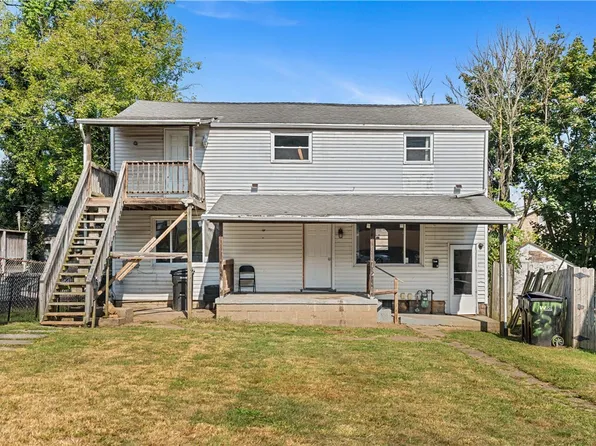 1302 Irwin St, Aliquippa, PA 15001