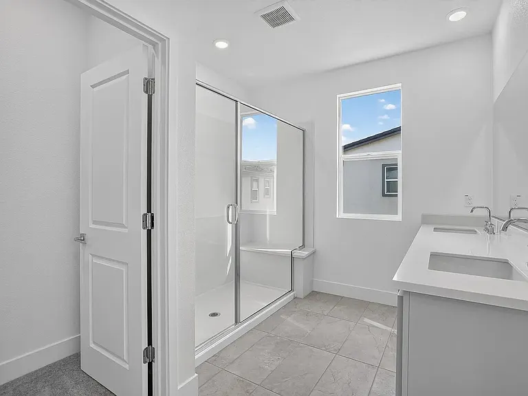 2774 Horseshoe Cir — Photo 10