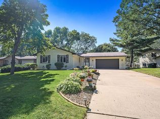 1018 120th Ave NW, Coon Rapids, MN 55448