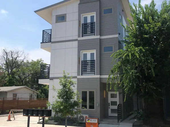 2729 Weisenberger St #105, Fort Worth, TX 76107