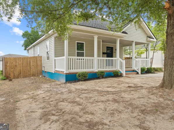 1840 College St, Macon, GA 31201