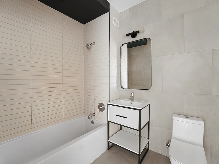 815 Flatbush Ave #315 — Photo 7
