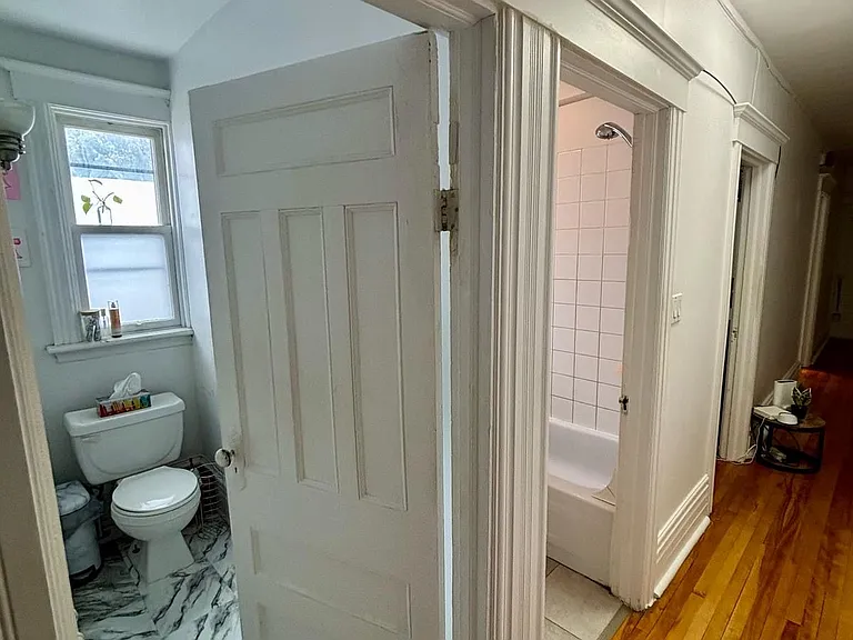 421 Lisgar St #3 — Photo 8