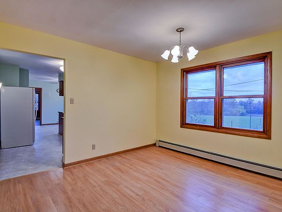 4th image of 6393 Scenic Dr E