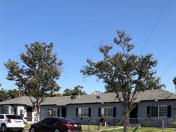 5th image of 693 W 13th St
