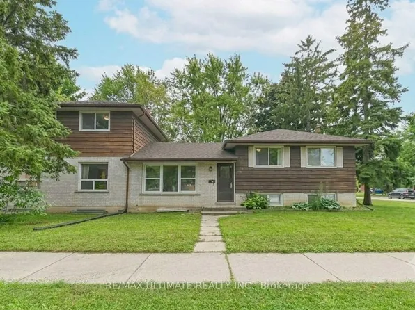 367 Holly St N, Waterloo, ON N2L 4G2